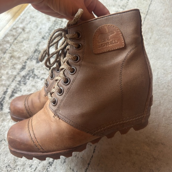 Sorel Joan of Arctic brown lace up PDX wedge - Picture 2 of 6